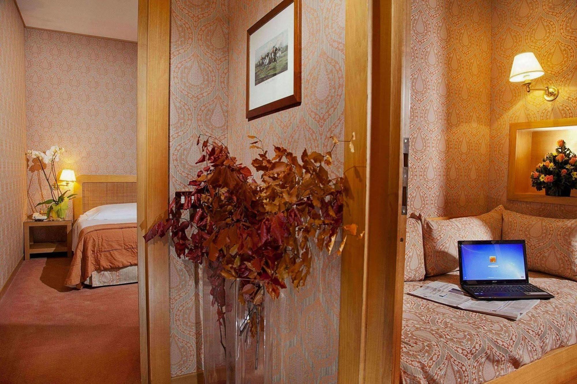 Polo Hotel Rome Exterior photo